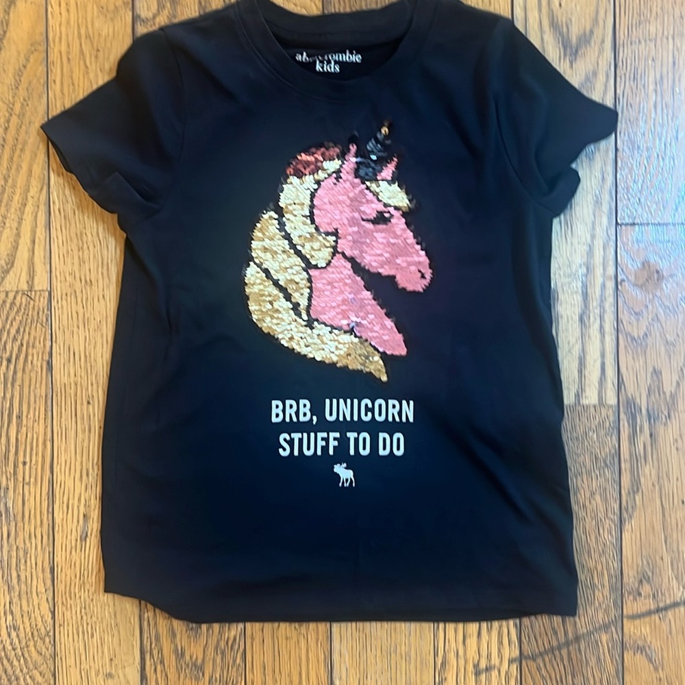 Abercrombie Kids T-Shirt size 5/6
